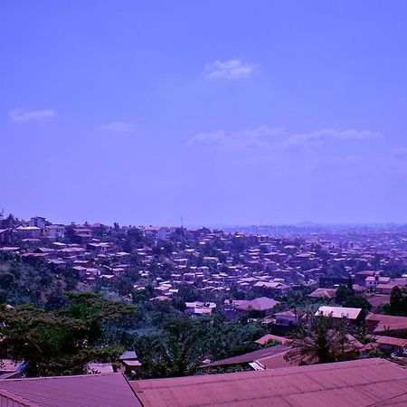 L'Oasis Verte Yaoundé Exterior foto